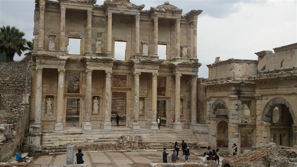 İzmir’e Efes Antik Kenti’ni Görmeye Gittim